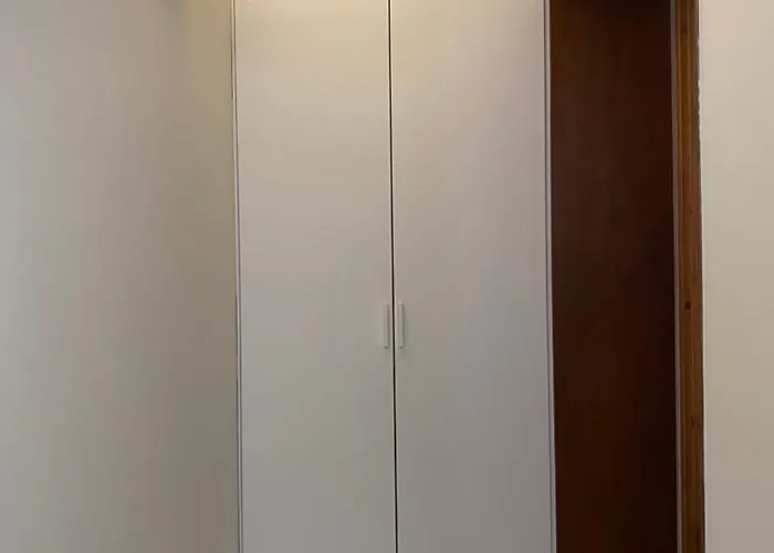 Apartment 지하철 2분 , 6인3룸4베드 ,독채 , 마당 ,동대문 명동 경복궁 10분 ,성수 홍대 20분 Seoul